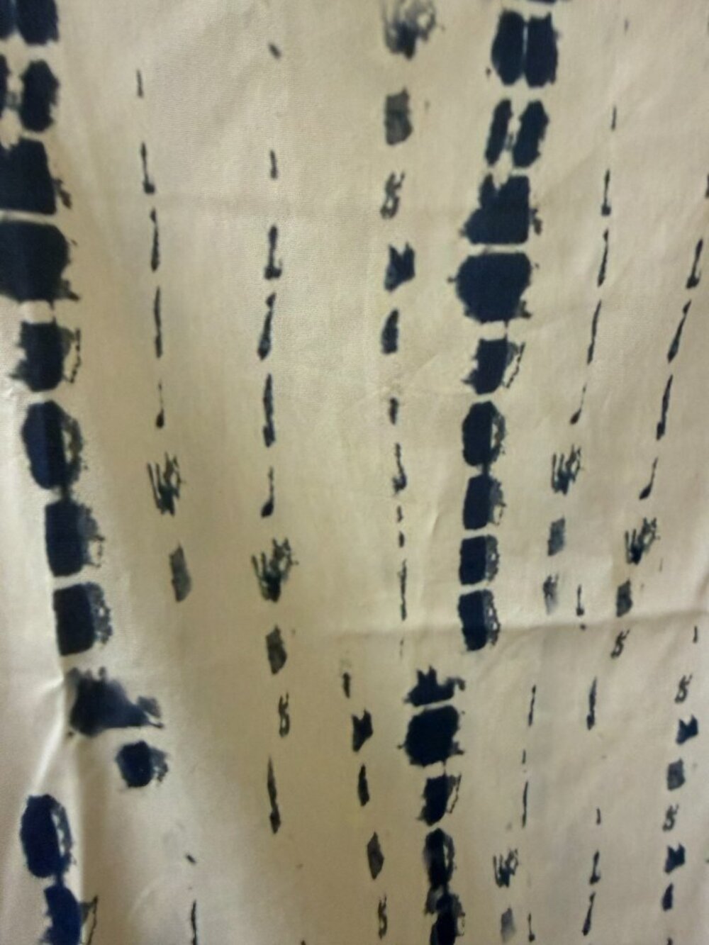 Women's Blue & White Tie-Dye Print V-Neck Blouse Balloon Sleeves Size M NWOT - Picture 2 of 5